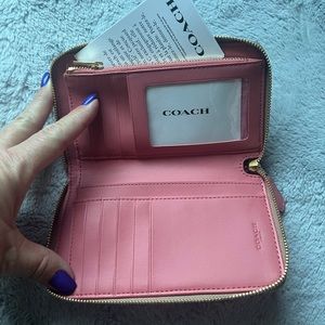 New coach wallet